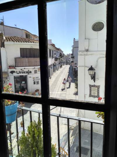 useful and fully help with housing in Spain